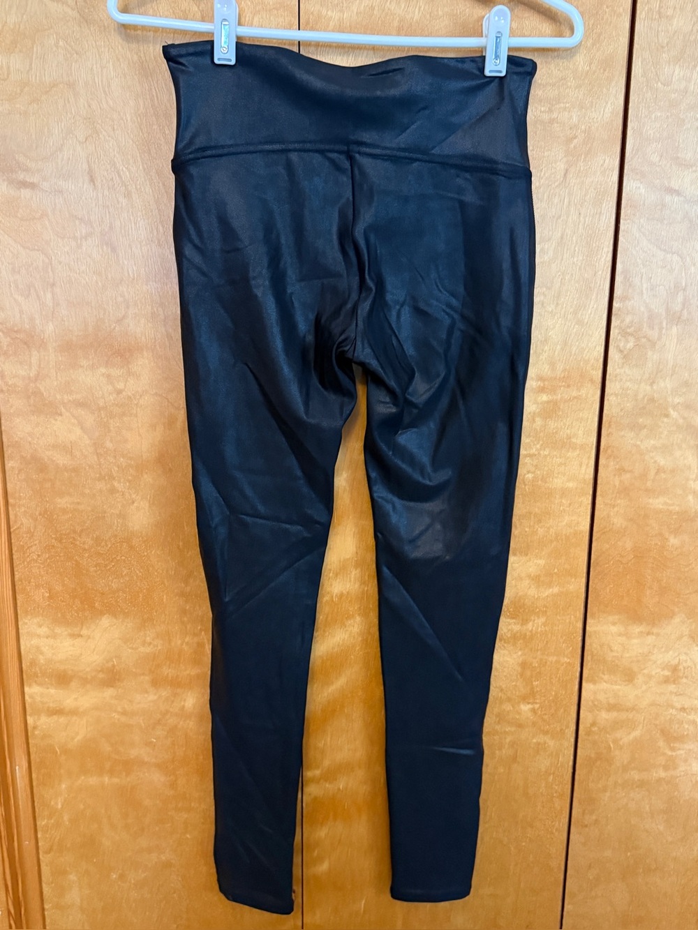 Spanx Faux Leather Leggings size Medium